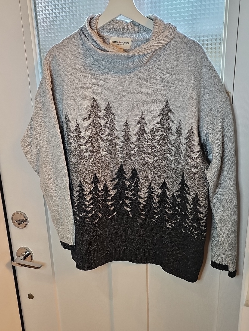 Parkhurst Gray Ombre Forest Turtleneck Sweater